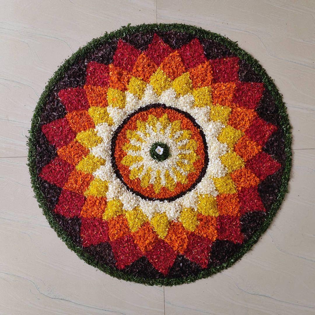 Complicated Onam Pookalam Designs Images
